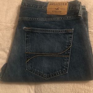 Hollister Classic Straight Jeans. Size 34-32